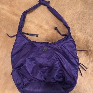 Fabulous multipurpose lululemon bag.